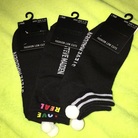 Steve Madden Accessories - Steve Madden Woman’s No-Show Socks Steve Madden Accessories - Steve Madden Woman’s No-Show Socks